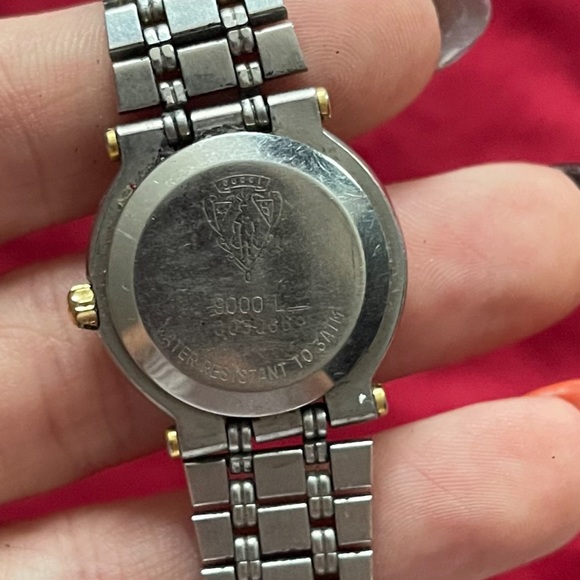 Gucci Watch - Picture 2 of 7